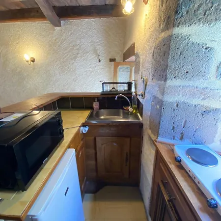 בית נופש De La Tour Du Chateau