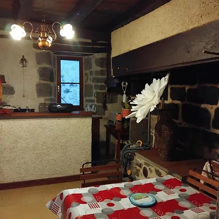 De La Tour Du Chateau *